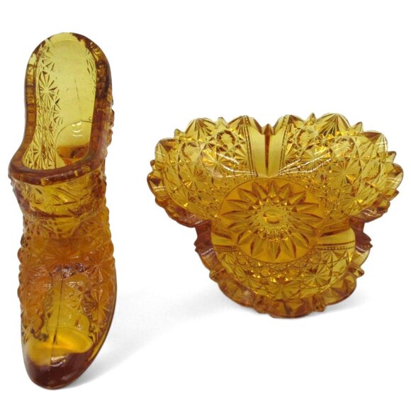Glass BOOT And DISH Amber-Colored Set With Intricate Starburst Pattern - Picture 4 of 11